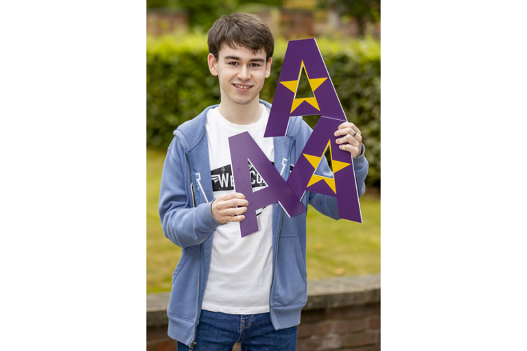 liam-roberts-dudley-sixth